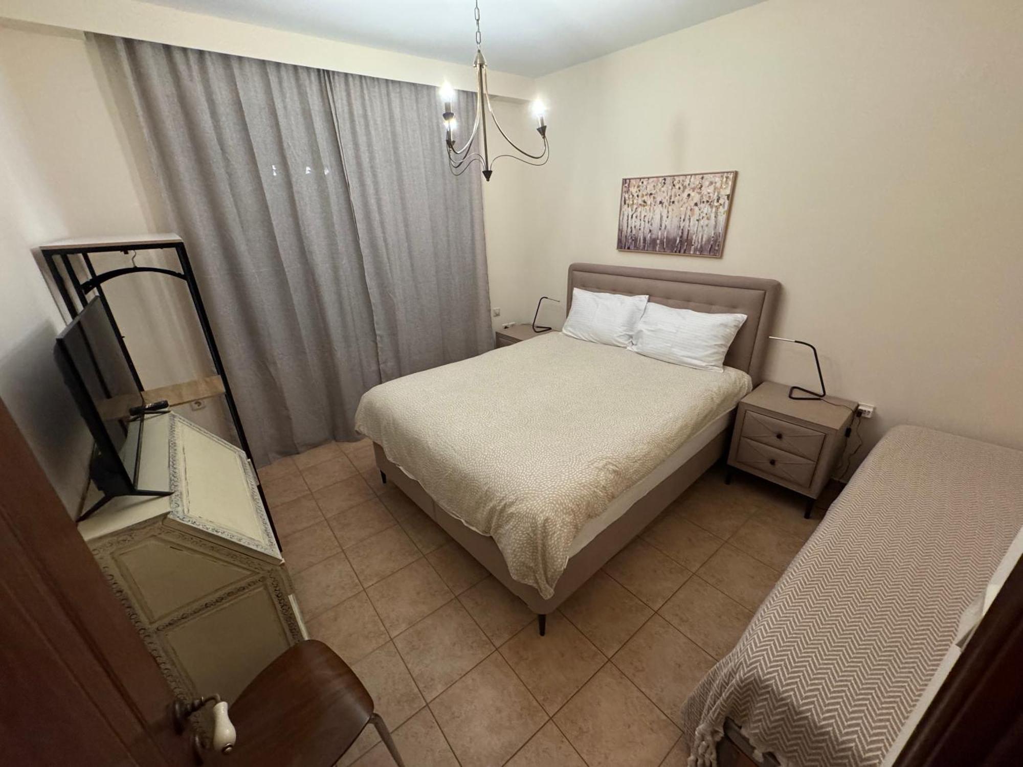 Reina Alexandroupoli