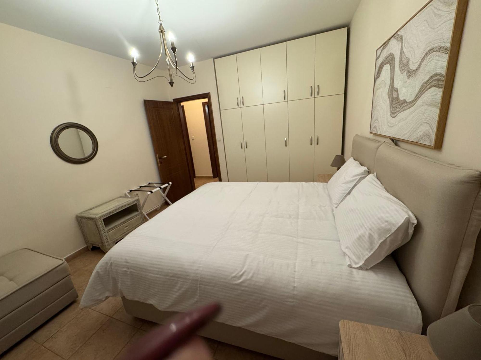 Apartment Reina *